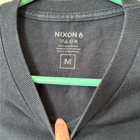 🎉4/30$🎉 Nixon Surf Club Long Sleeve Shirt🏄🏼♂️ - Picture 3 of 5